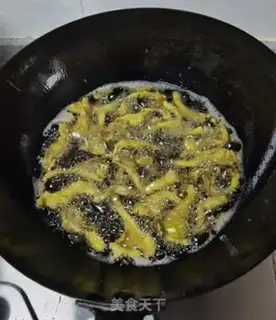 Make Pretzel mushrooms step 7