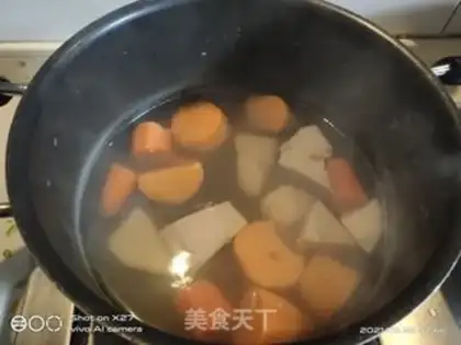 Make Corn, Dutch potato salad step 1