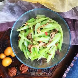Make Fry, fried, celery step 10