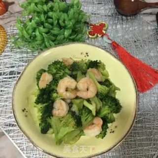 Make Shrimp fried broccoli step 8