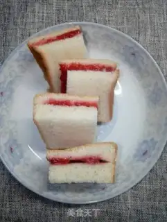 Make Strawberry toast step 3
