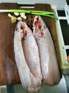 Make Red-burned fish step 0