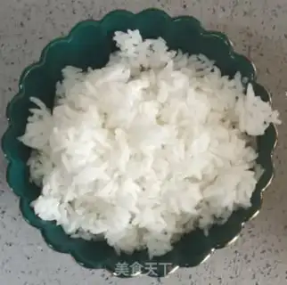 Make Five colours of rice rice step 1