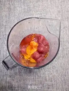 Make papaya strawberry juice step 2