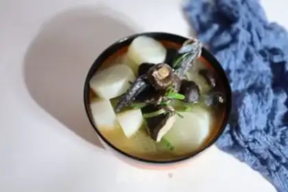 Make radish chicken soup step 4