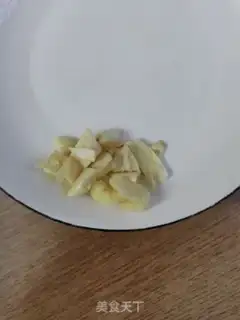 Make Garlic pickles step 1