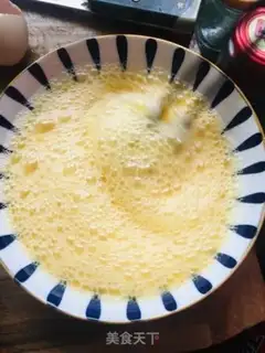 Make Flower clams and eggs step 1