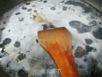 Make Spicy seafood step 1
