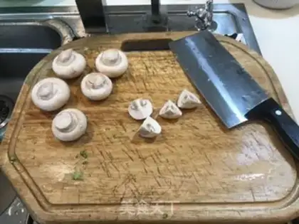 Make Nishihua mouth mushrooms step 1