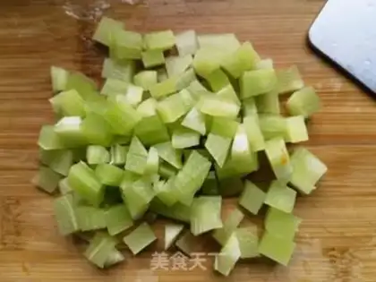 Make Carrot and egg fried rice step 1