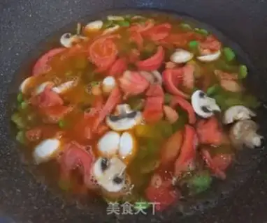 Make Tomato-peased mushroom soup step 2