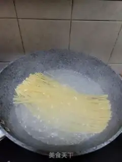 Make Black pretzels for pasta step 2
