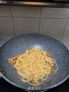Make Black pretzels for pasta step 10