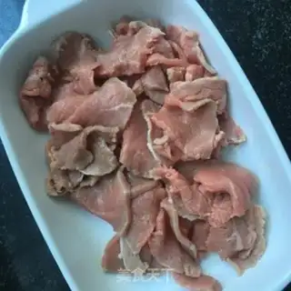 Make Garlic beef step 1