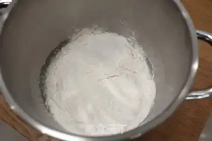 Make Light cream toast step 0