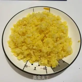 Make Pineapple rice step 2