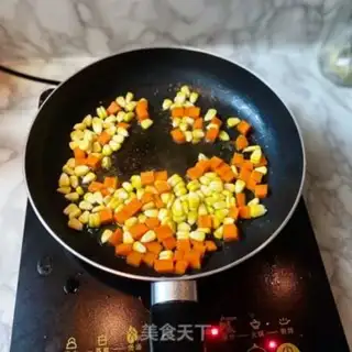 Make Pineapple rice step 5