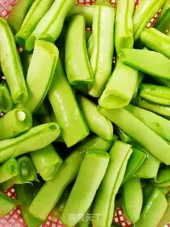 Make Stuffed Dutch beans step 5