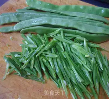 Make Fried lentils step 1