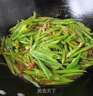 Make Fried lentils step 6
