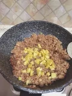 Make Shrimp pineapple rice step 12