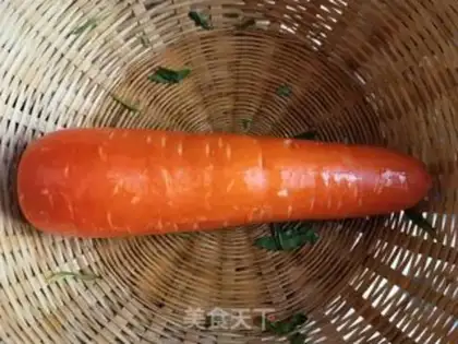 Make Garlic pepper and carrot noodles step 1