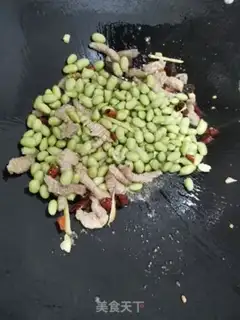 Make Soybeans with fried meat step 2