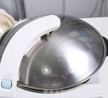 Make Hands on rice step 3