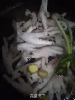 Make Salted chicken feet step 2