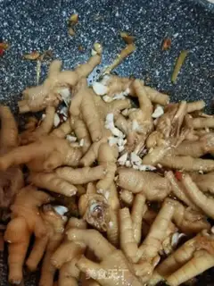 Make Hot chicken claws step 12