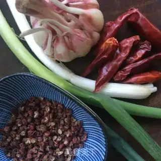 Make Spicy shrimp potatoes step 2