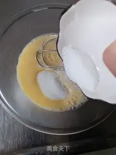 Make A powdered donut step 0