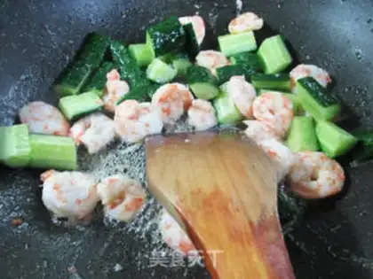 Make Shrimp fried cucumber step 6