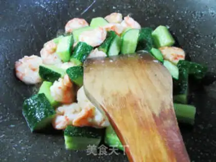 Make Shrimp fried cucumber step 8