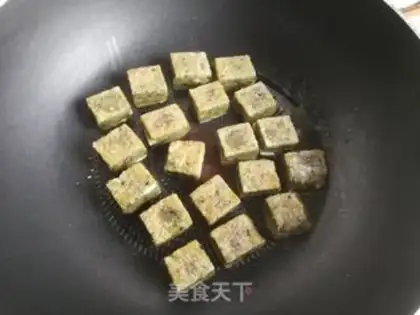 Make Fry eggs step 3