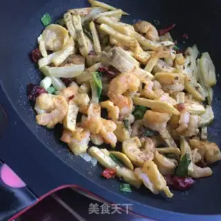 Make Spicy shrimp potatoes step 11