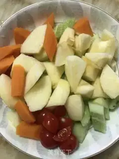 Make Home fruit and vegetable juice step 1