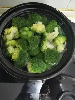 Make Fried fried broccoli step 0