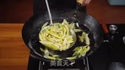 Make Spring duck step 1