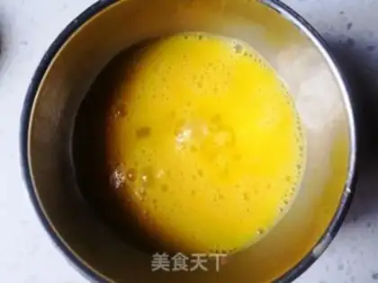 Make Scrambled eggs step 3