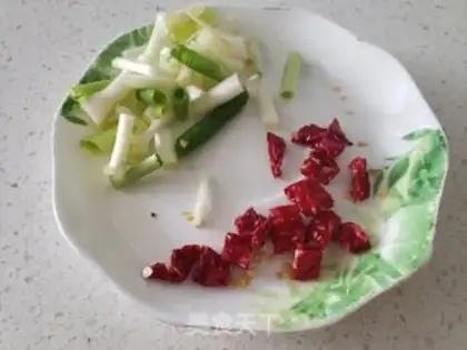 Make Scrambled with spinach poles step 0