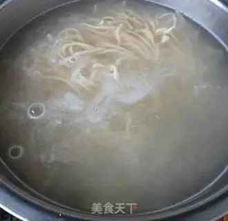 Make Tomato halogen noodles step 9
