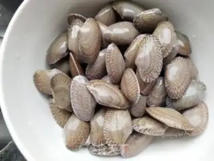 Make Red greasy oil clams step 0