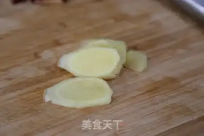 Make Scratch-defaming and gascing apples. Soup step 3
