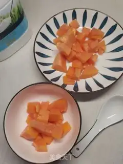 Make Cucumber yogurt step 1