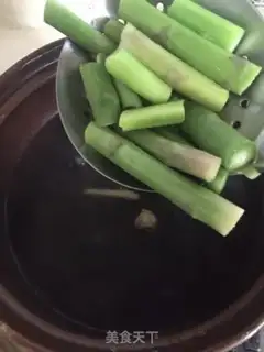 Make Chicken bone soup step 4