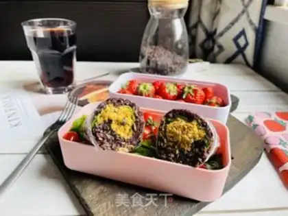 Make Pyramid pine rice step 8