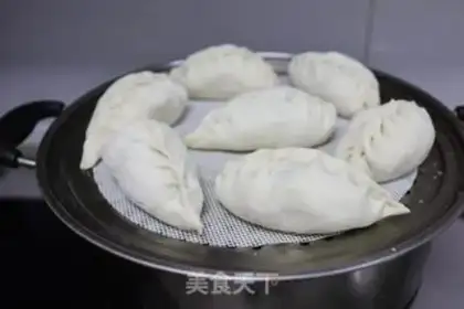 Make Moose mushroom sauce meat buns step 12