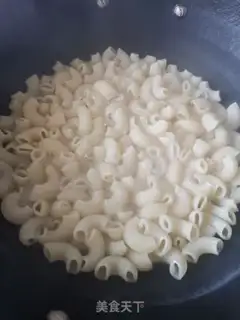 Make Chicken chest macaroni step 1