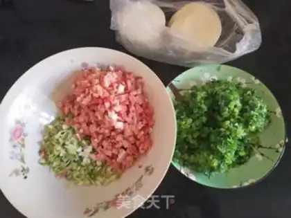 Make Celery pork pans step 0
